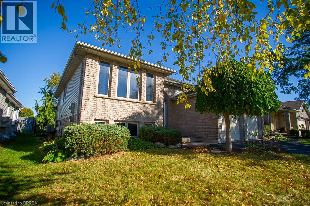 16 Bradbury Crescent, Paris, Ontario  N3L 4E1 - Photo 3 - 40869852