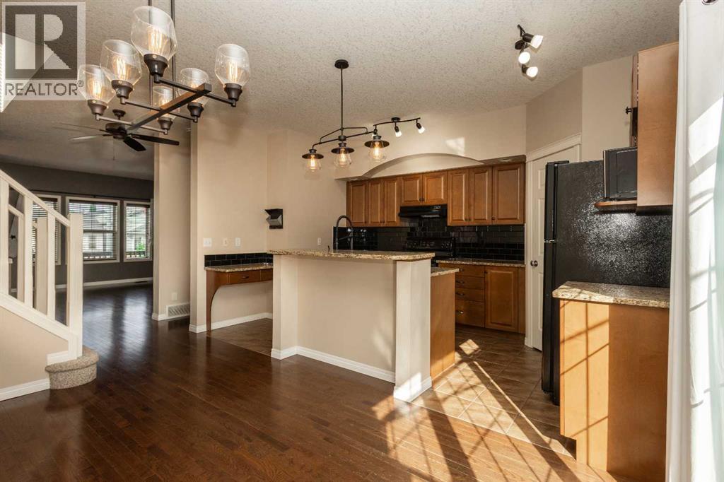 196 Eversyde Circle SW, Calgary, Alberta  T2Y 4T4 - Photo 19 - A2349536