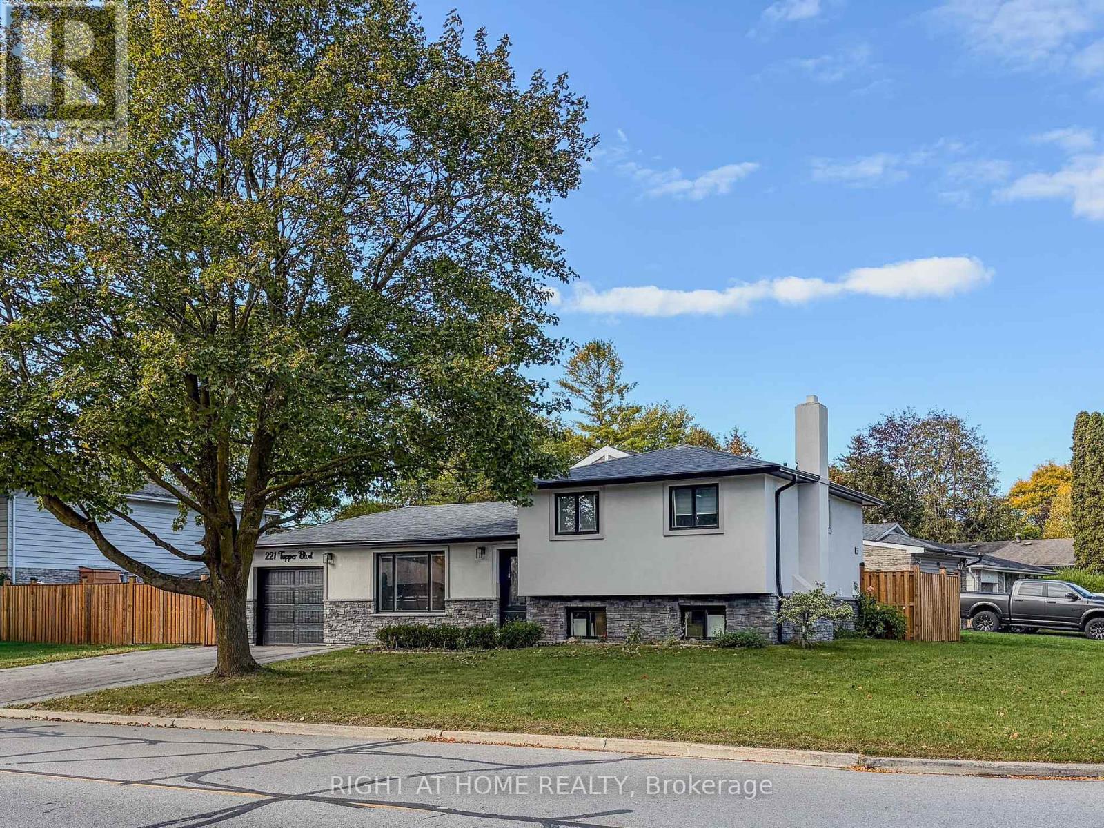 221 Tupper Boulevard, New Tecumseth, Ontario L9R 1B5 - Photo 1 - N14083616