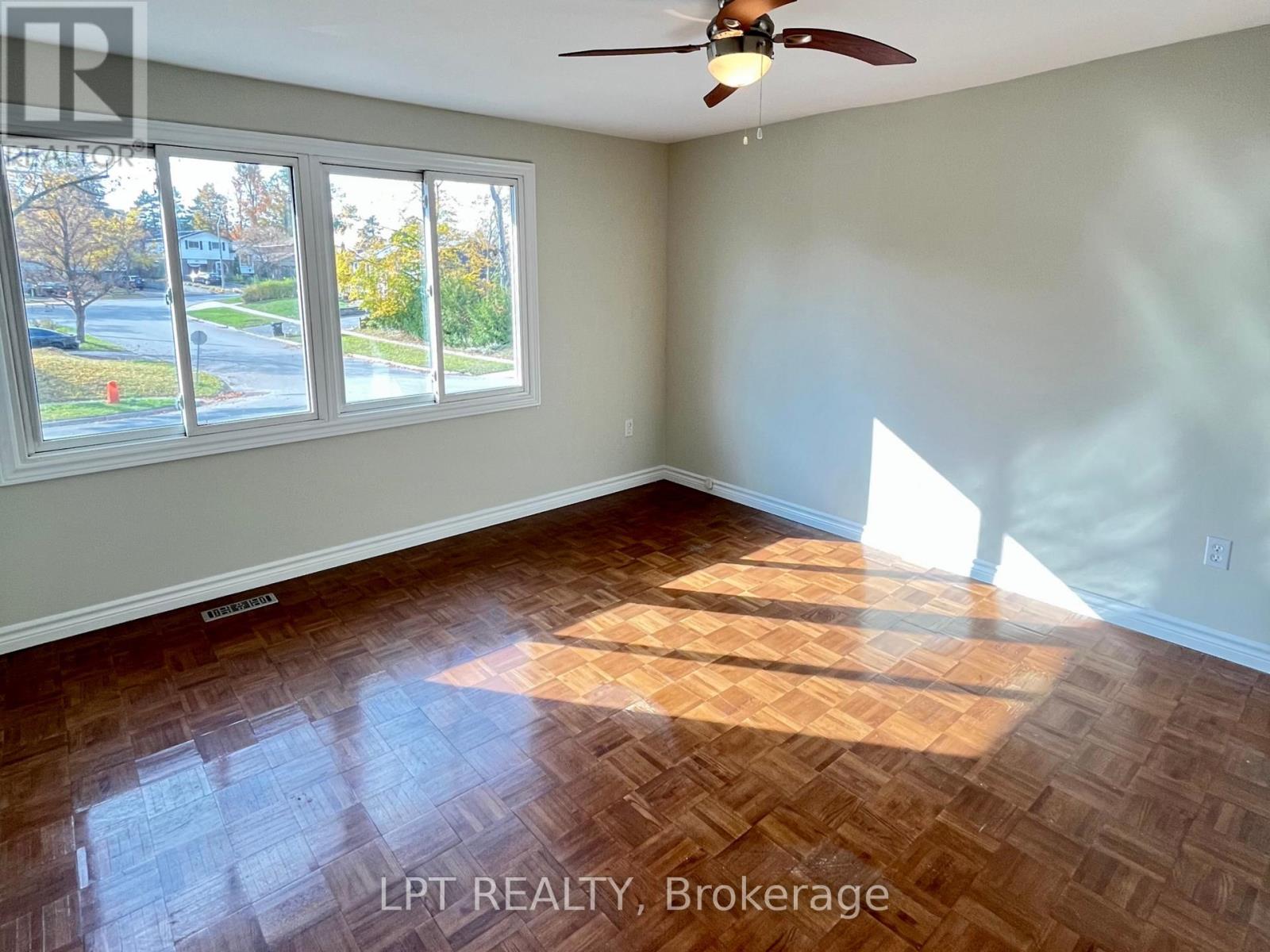 47 Springdale Drive, Barrie (Cundles East), Ontario  L4M 5A8 - Photo 19 - S14083486
