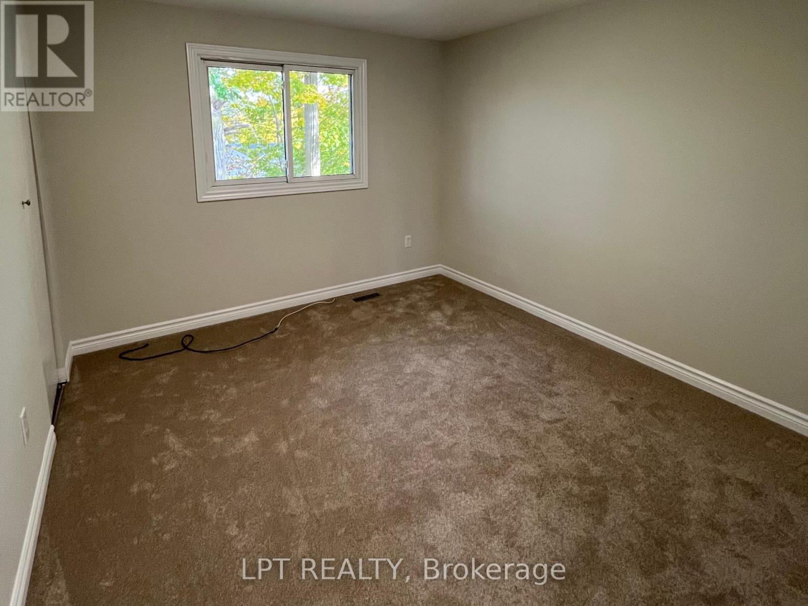 47 Springdale Drive, Barrie (Cundles East), Ontario  L4M 5A8 - Photo 25 - S14083486