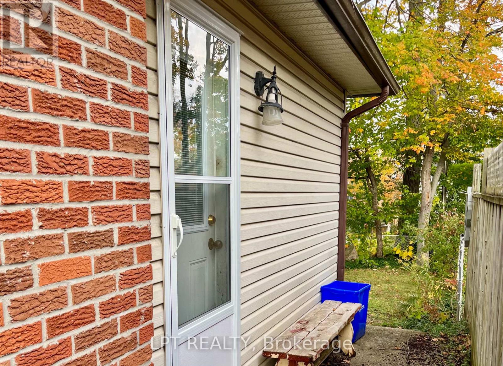 47 Springdale Drive, Barrie (Cundles East), Ontario  L4M 5A8 - Photo 32 - S14083486