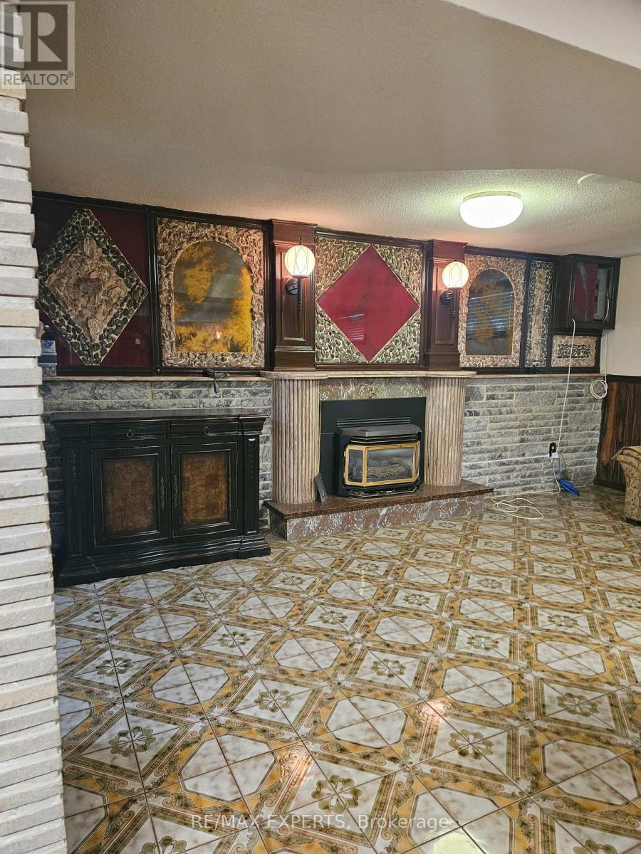 1 Byworth Boulevard, Toronto, Ontario  M9R 1W8 - Photo 18 - W14083570