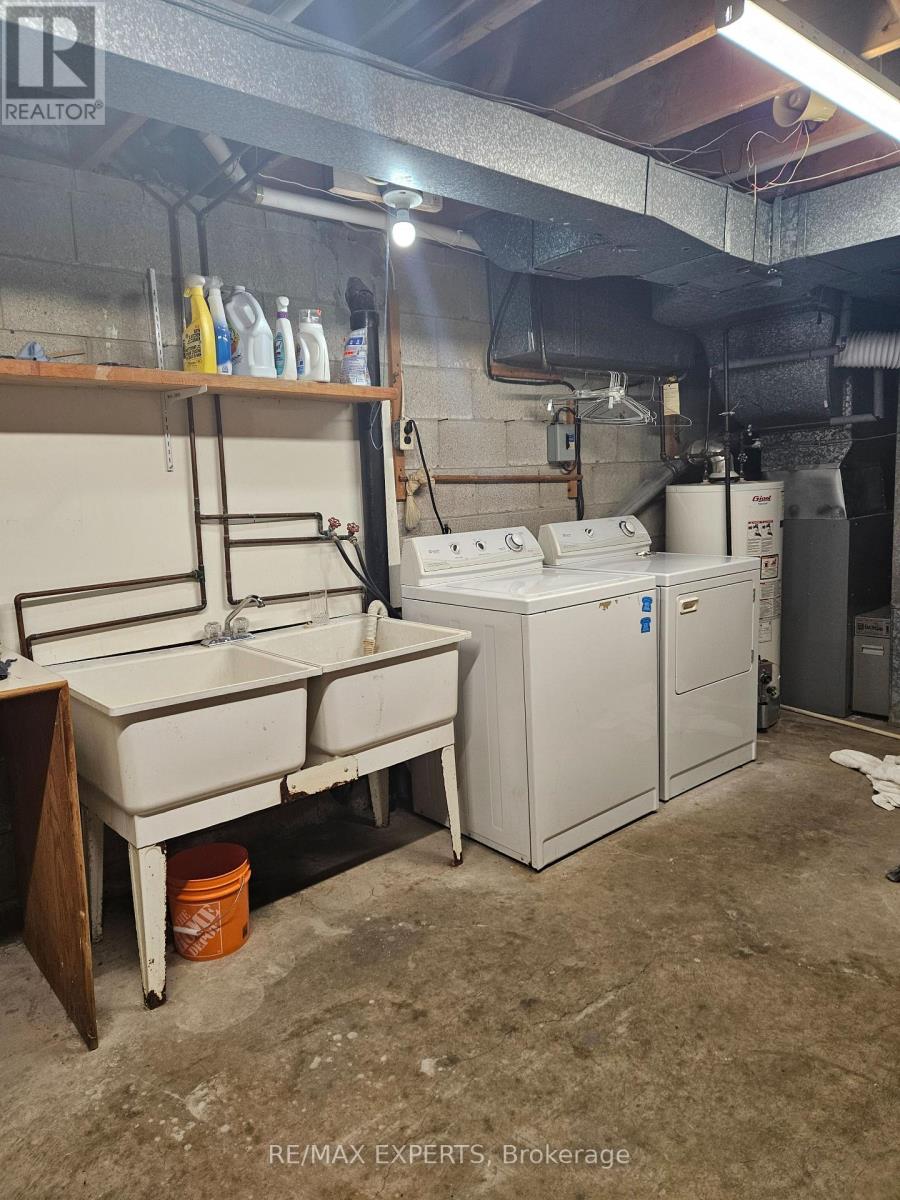 1 Byworth Boulevard, Toronto, Ontario  M9R 1W8 - Photo 25 - W14083570