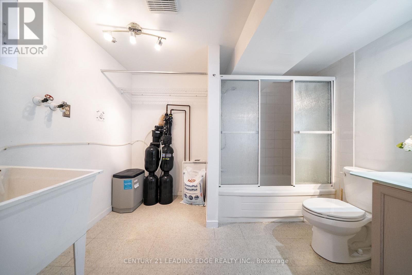 63 Mercury Road, Toronto, Ontario  M9W 3H4 - Photo 31 - W14083624
