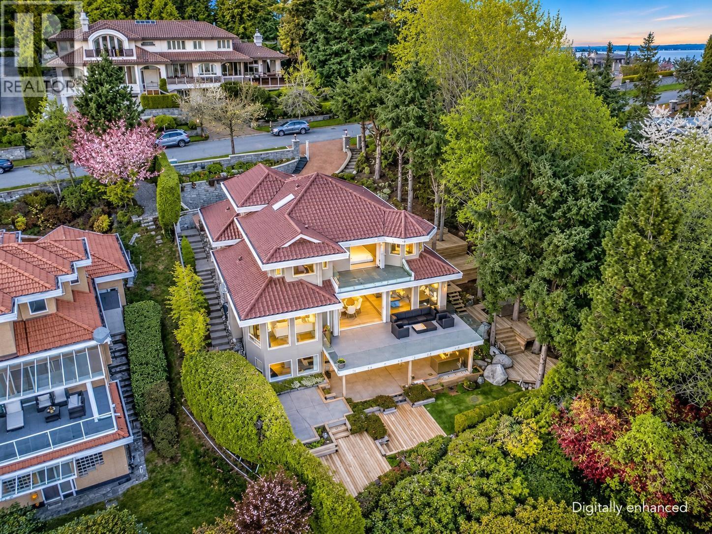 1560 Chippendale Court, West Vancouver, British Columbia  V7S 3G6 - Photo 6 - R3175070