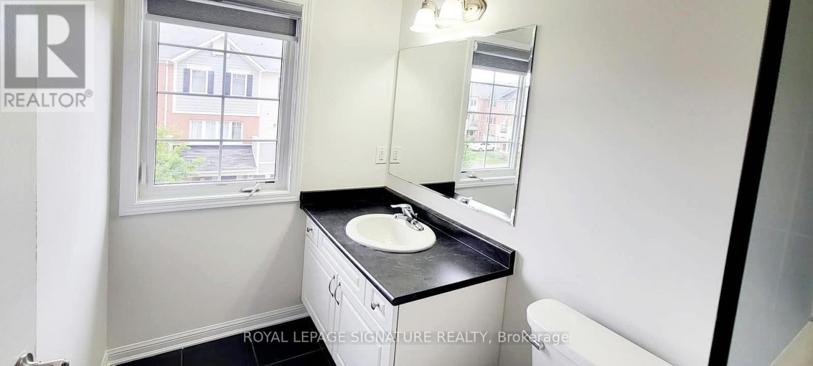 2482 William Jackson Drive, Pickering, Ontario  L1X 0C3 - Photo 10 - E14080128