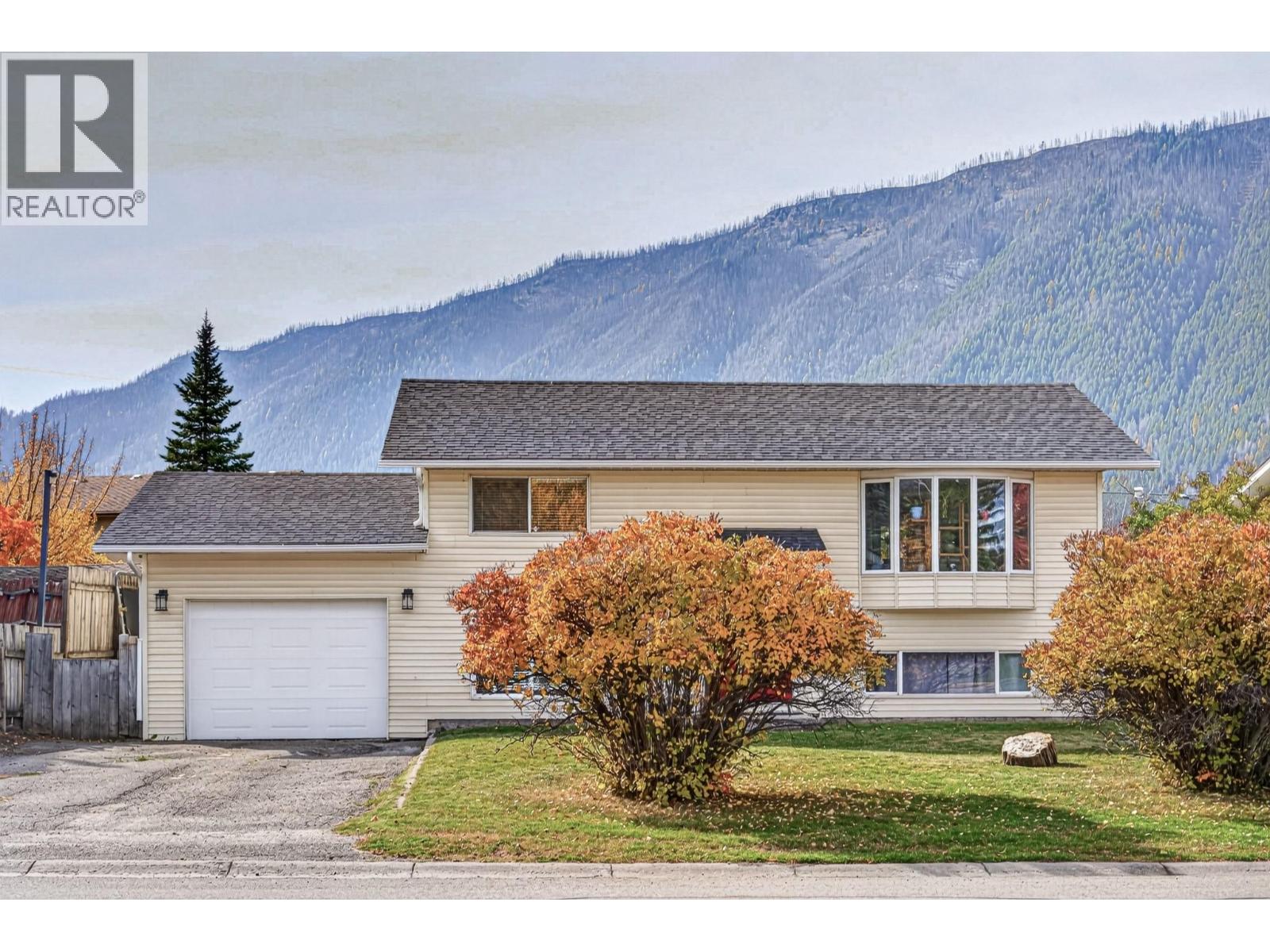 417 Engelmann Spruce Drive