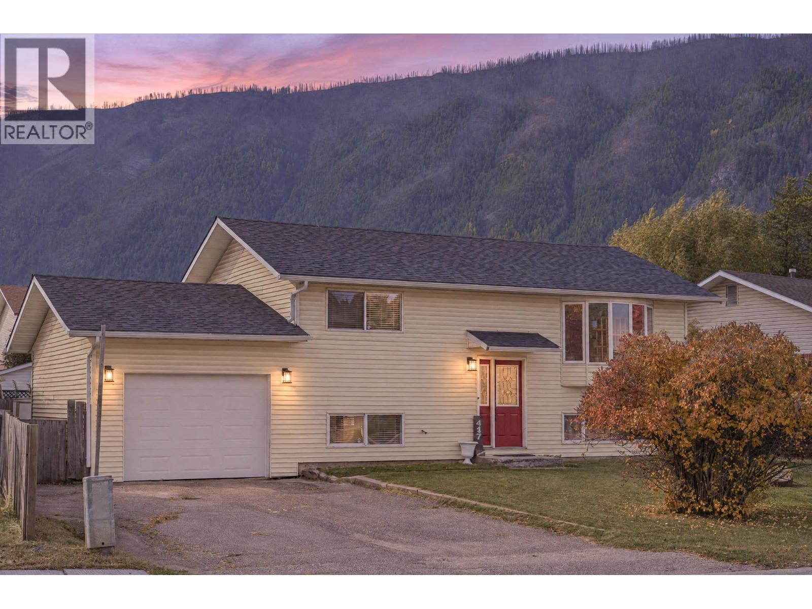 417 Engelmann Spruce Drive, Sparwood, British Columbia