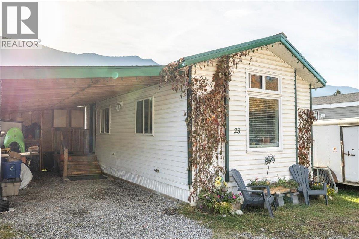 2011 3 Highway Unit# 23, Hosmer, British Columbia  V0B 1M5 - Photo 36 - 10403218
