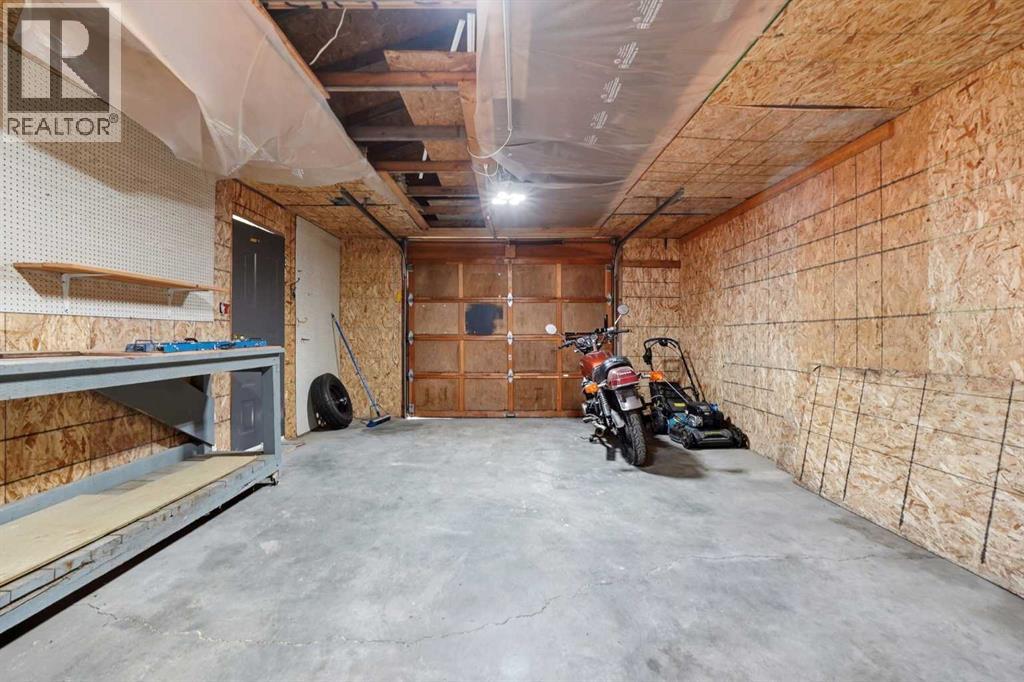 5020 58 Street Close