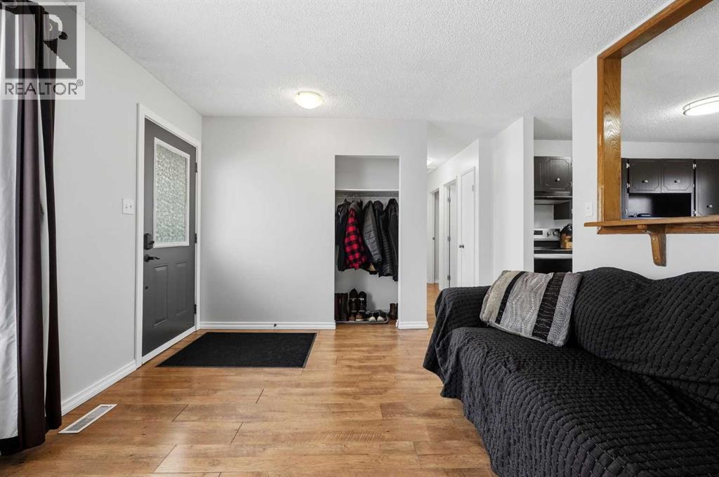5020 58 Street Close