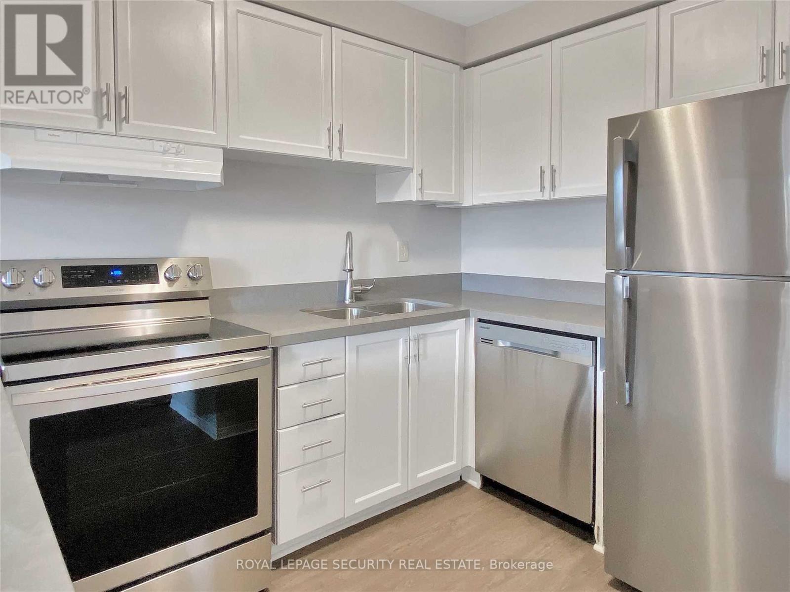 308 - 696 ST. CLAIR AVENUE W, Toronto, Ontario