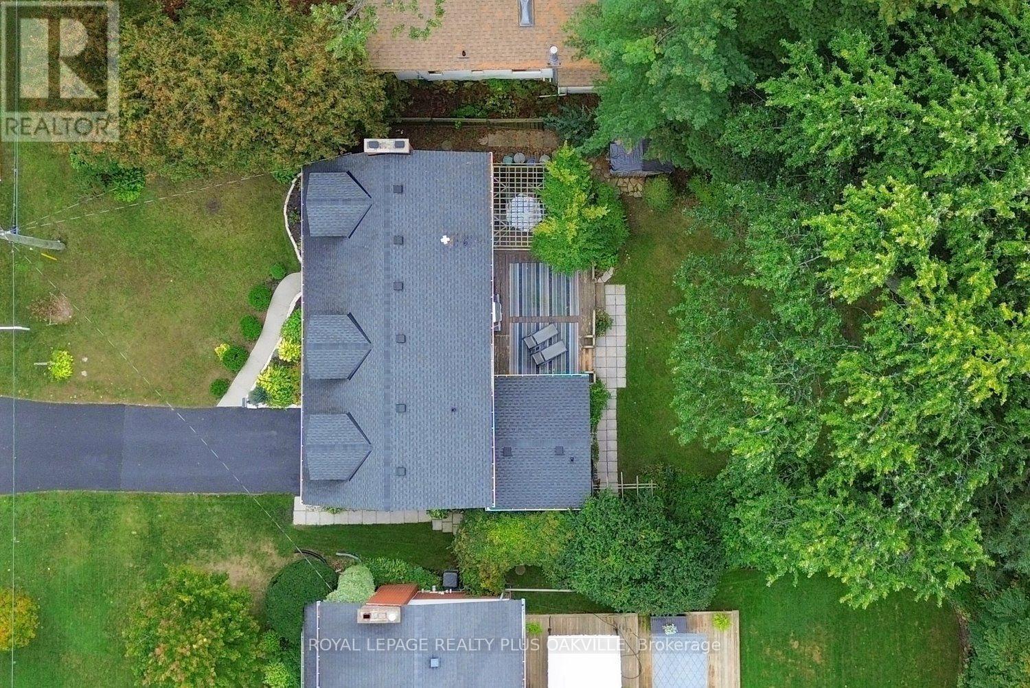 274 Belvenia Road, Burlington, Ontario  L7L 2G4 - Photo 47 - W13883838