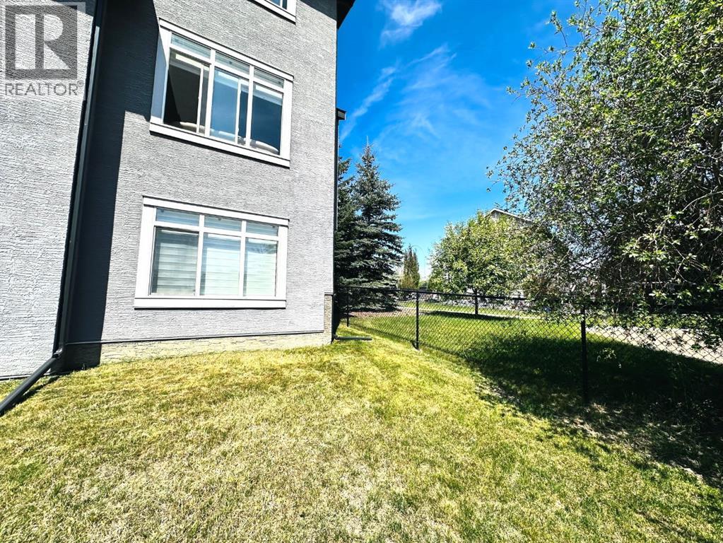 116 Kinniburgh Boulevard, Chestermere, Alberta  T1X 0M1 - Photo 42 - A2352561