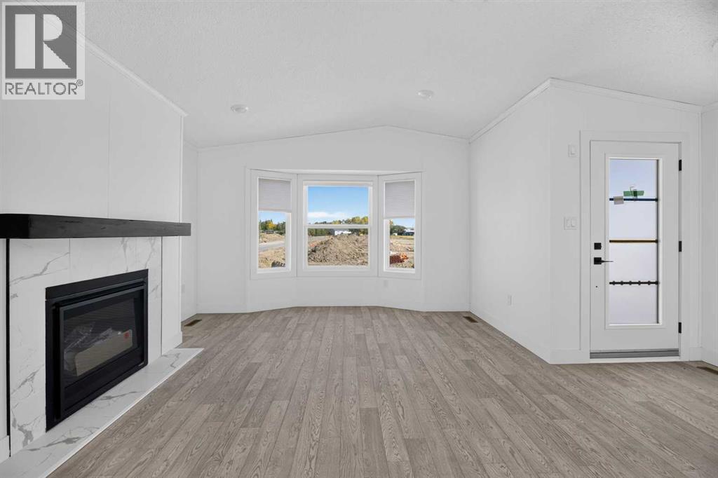 2 Larchwoods Drive, Olds, Alberta  T4H 0B1 - Photo 16 - A2351649