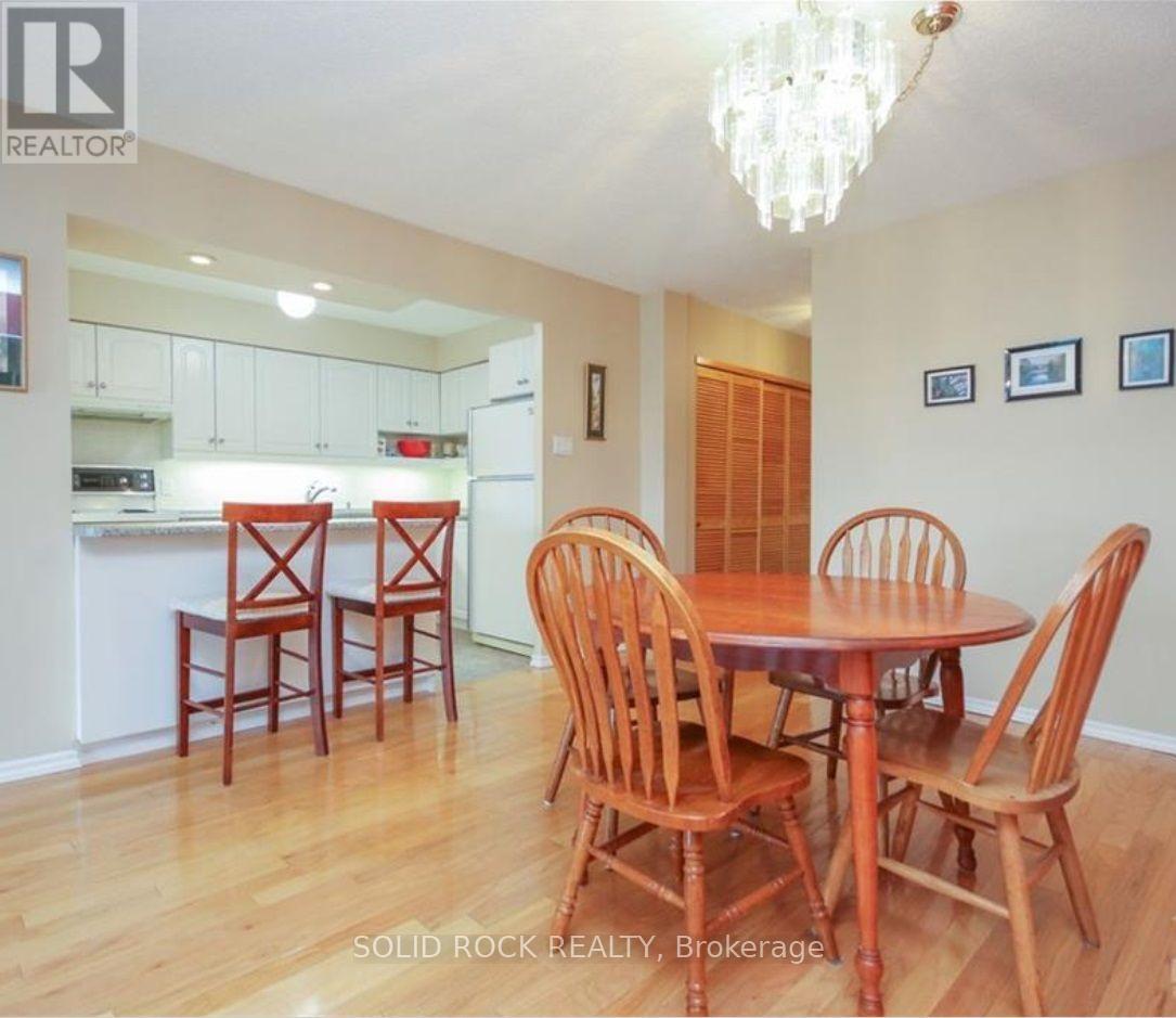 1209 - 158c Mcarthur Avenue, Ottawa, Ontario  K1K 1H8 - Photo 2 - X14083806