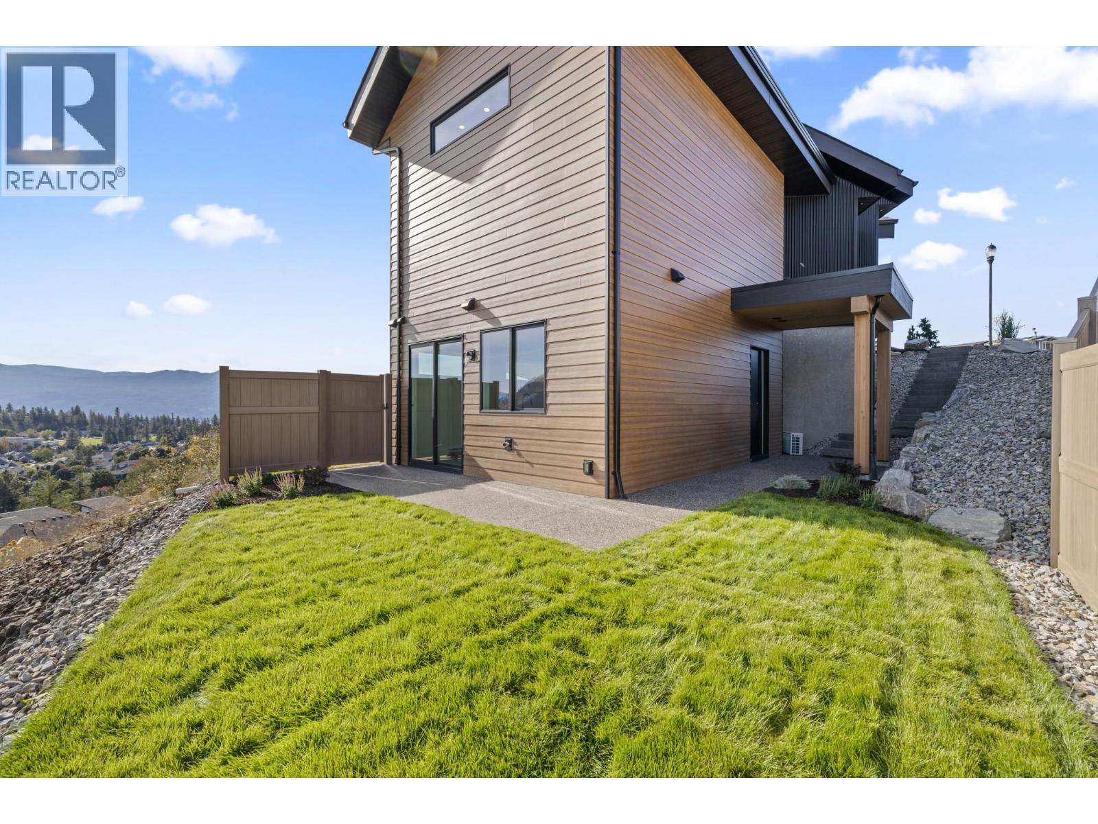 2495 Pinnacle Ridge Drive