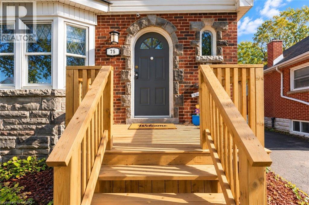 75 Barons Avenue, Hamilton, Ontario  L8K 2Y4 - Photo 5 - 40871227