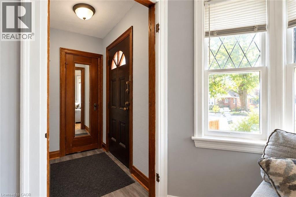 75 Barons Avenue, Hamilton, Ontario  L8K 2Y4 - Photo 6 - 40871227