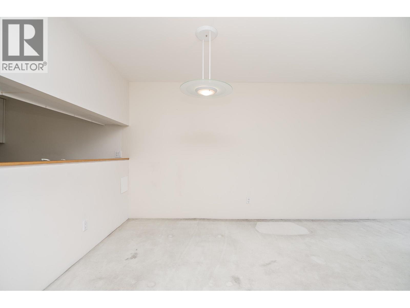 1802 9633 MANCHESTER DRIVE