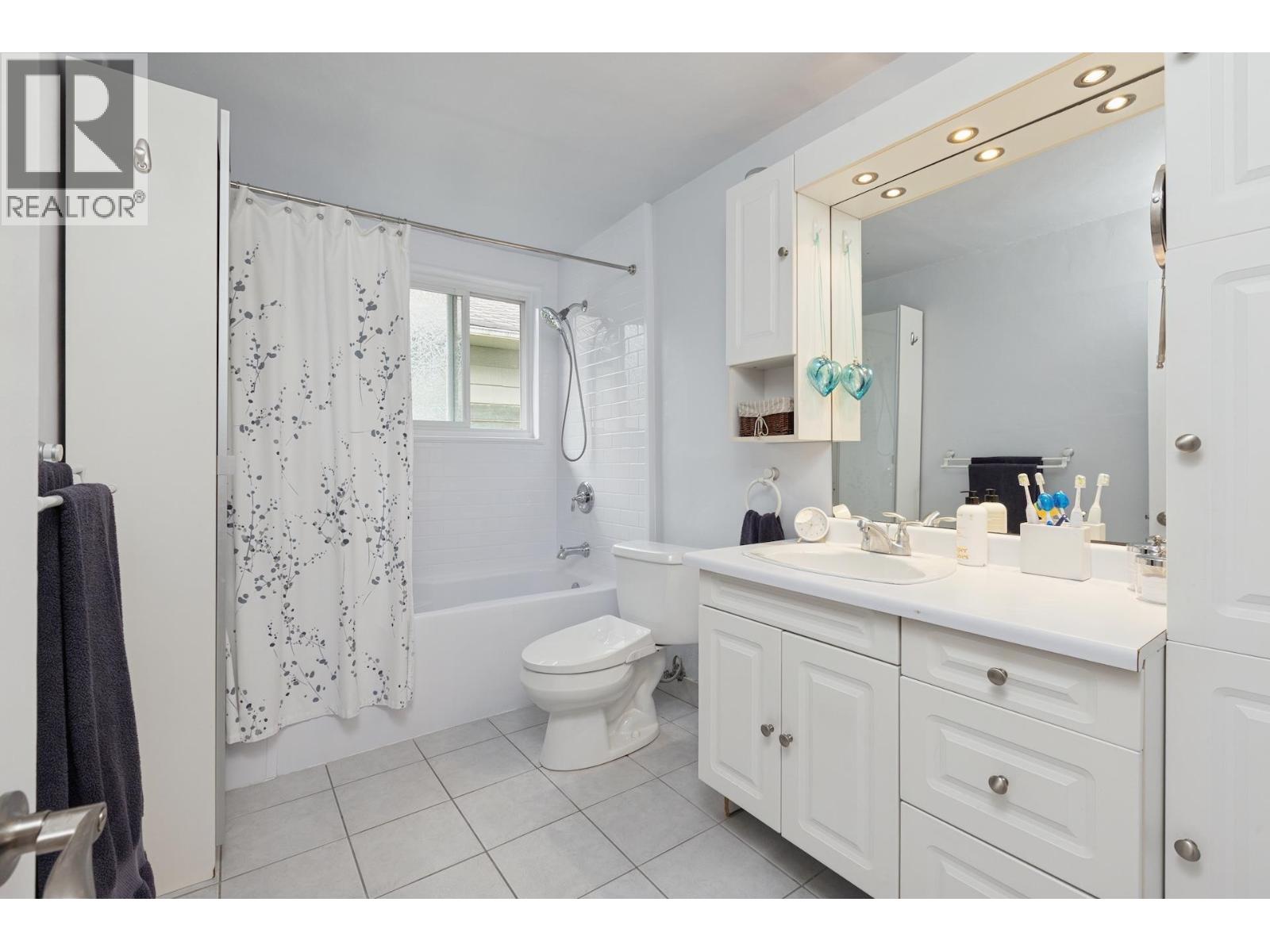 331 E 24th Street, North Vancouver, British Columbia  V7L 3E9 - Photo 20 - R3175796