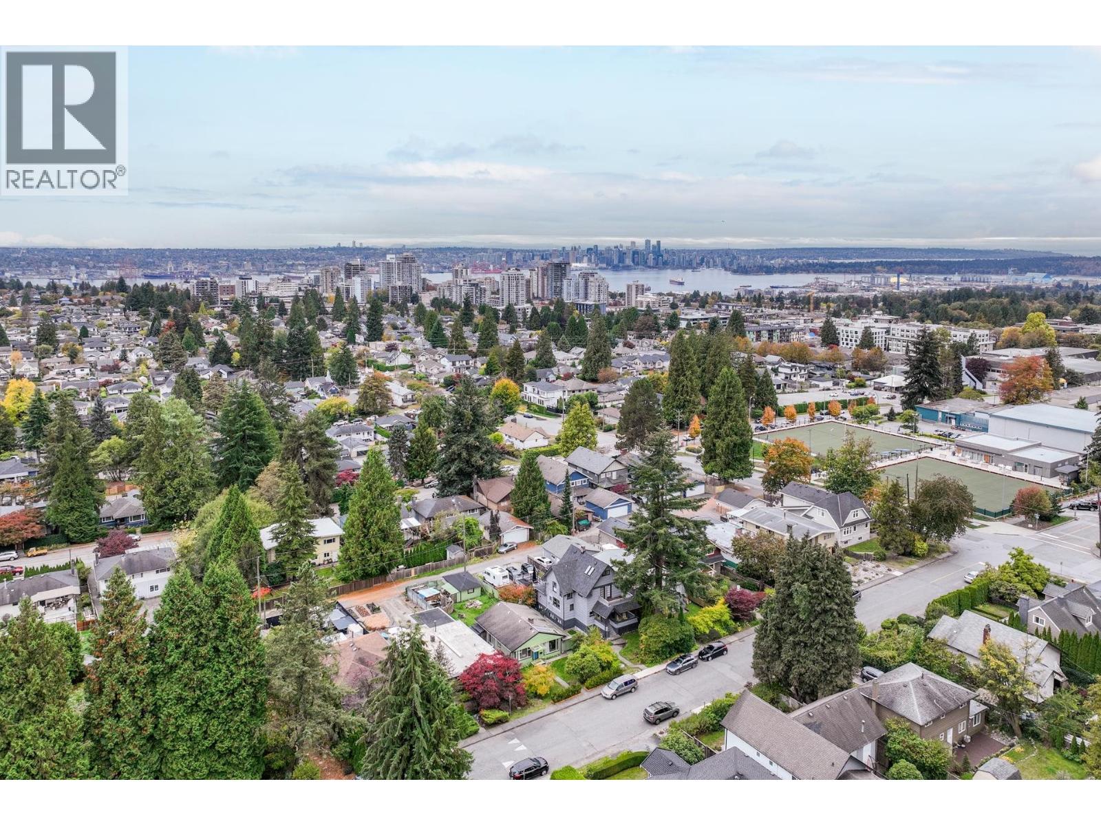331 E 24th Street, North Vancouver, British Columbia  V7L 3E9 - Photo 31 - R3175796