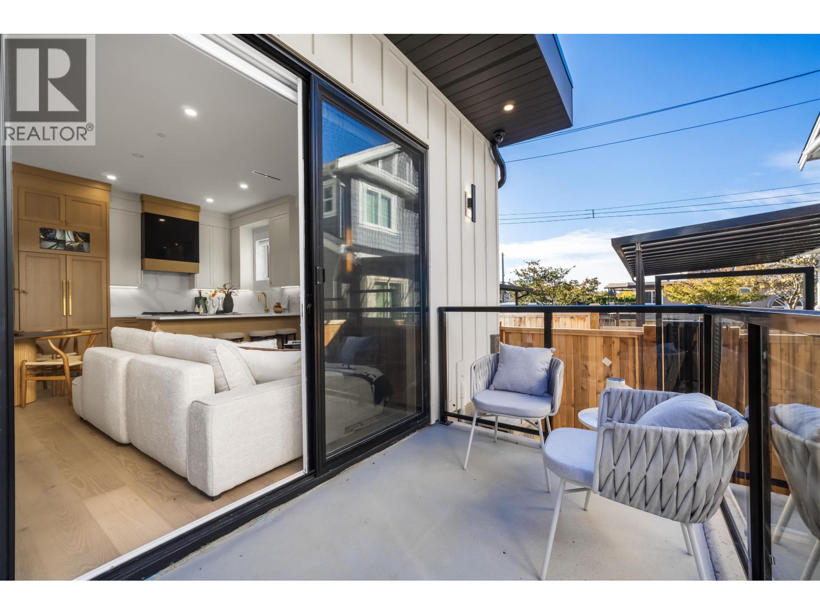 2712 Kitchener Street, Vancouver, British Columbia  V5K 3E1 - Photo 10 - R3175833