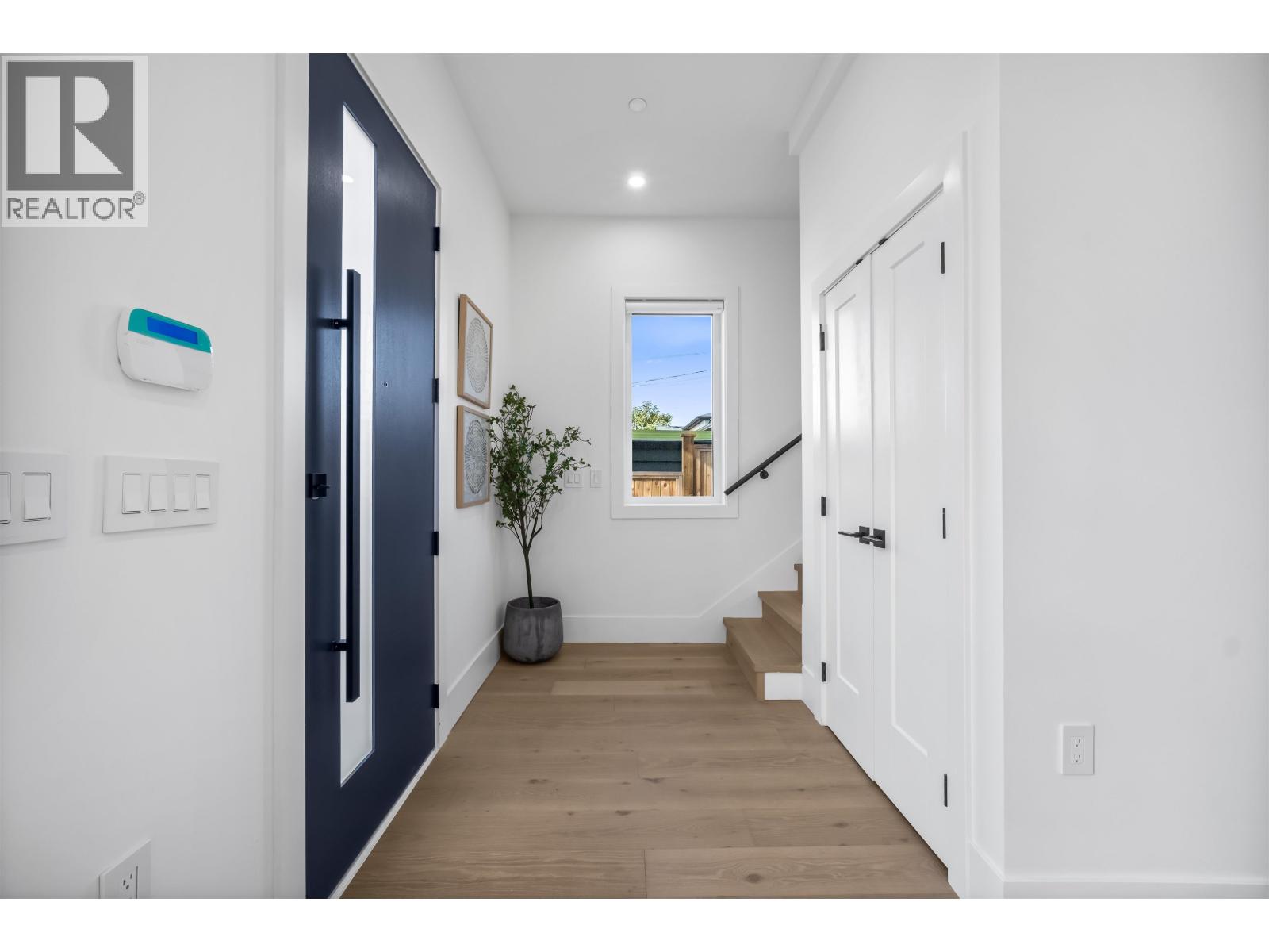 2712 Kitchener Street, Vancouver, British Columbia  V5K 3E1 - Photo 11 - R3175833