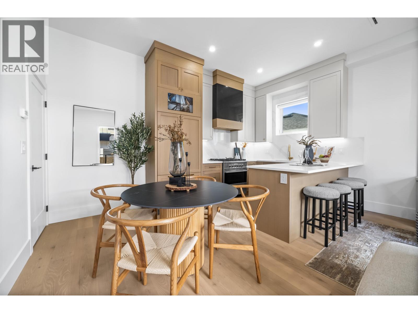 2712 Kitchener Street, Vancouver, British Columbia  V5K 3E1 - Photo 8 - R3175833