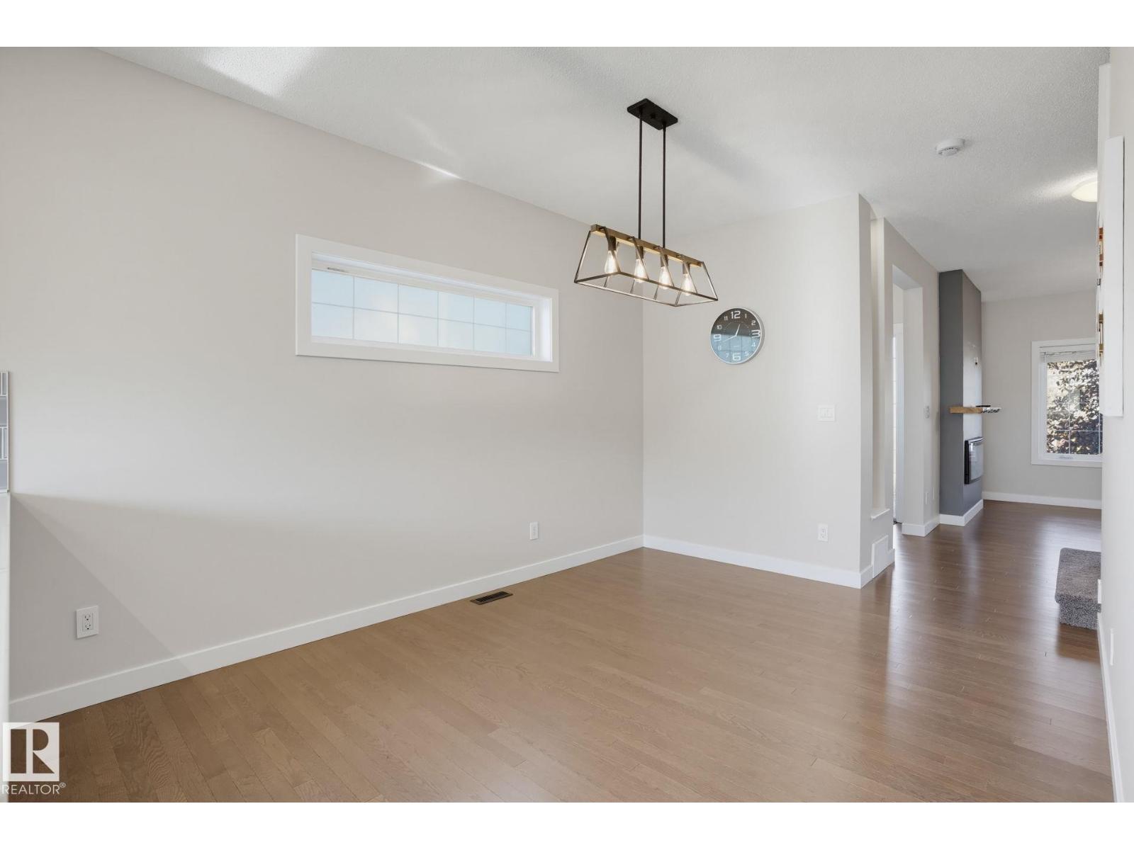 6117 176A AV NW