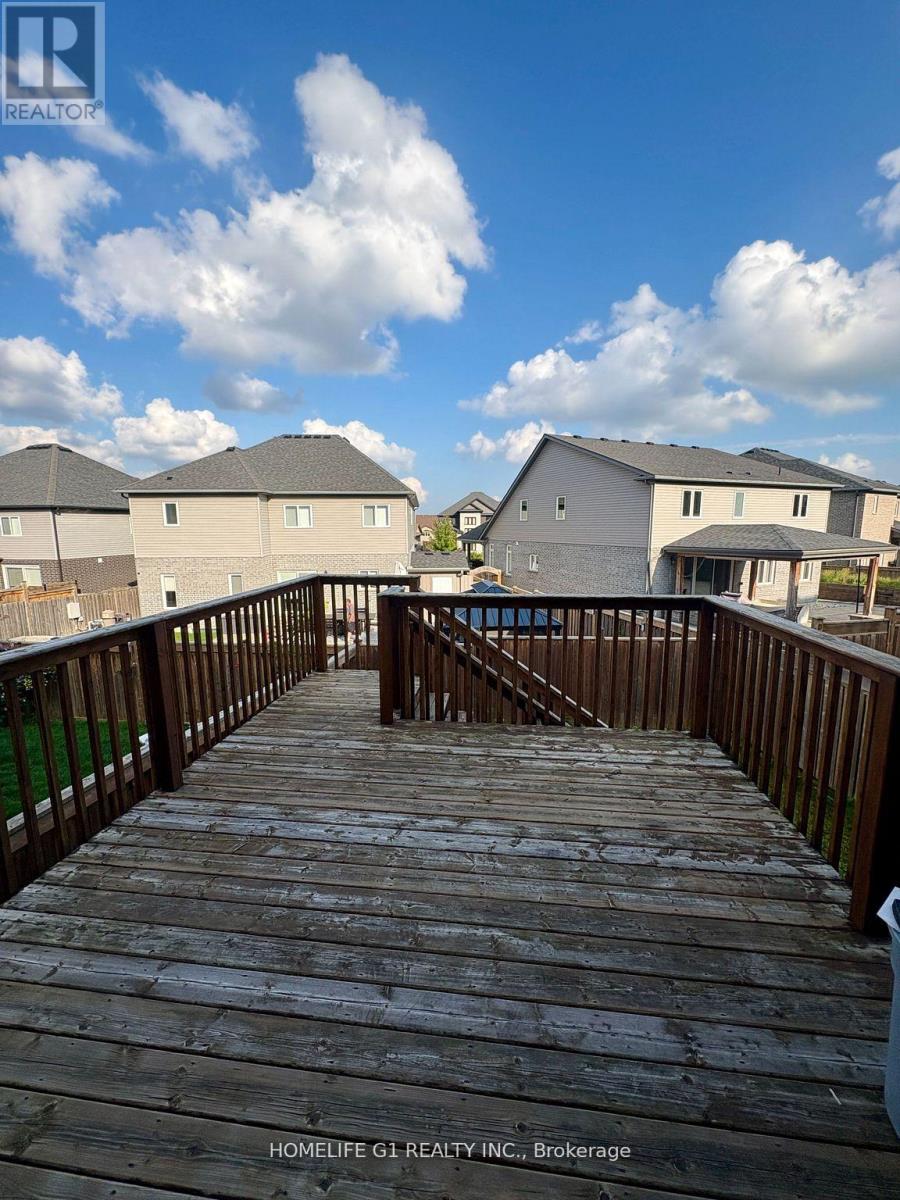 167 Gravel Ridge Trail, Kitchener, Ontario  N2E 0E5 - Photo 9 - X14083238
