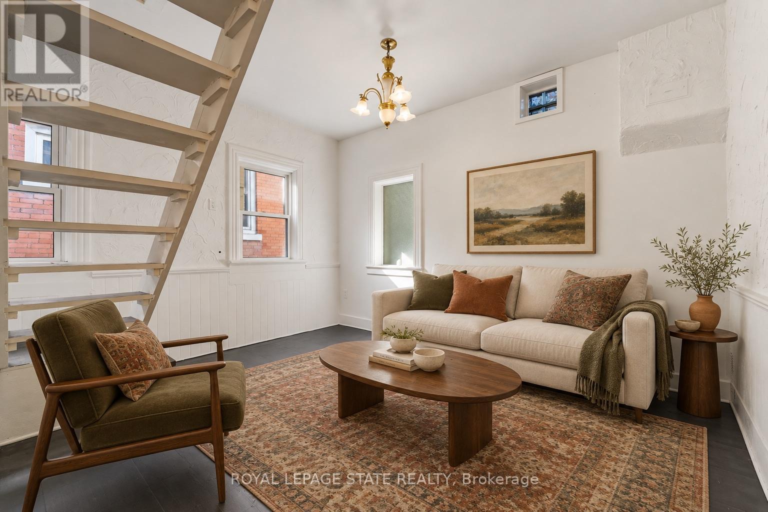8 Tasker Street, St. Catharines, Ontario  L2R 3Z8 - Photo 24 - X14083716