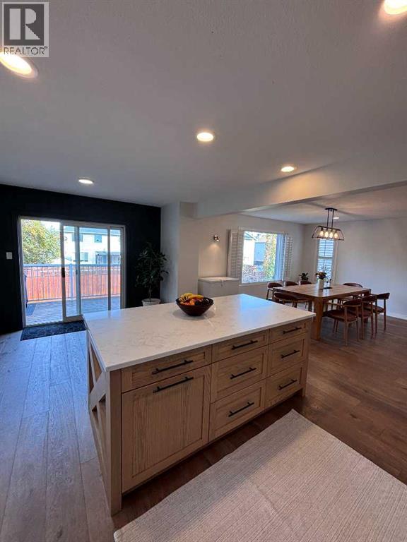 18 Sarcee Place W