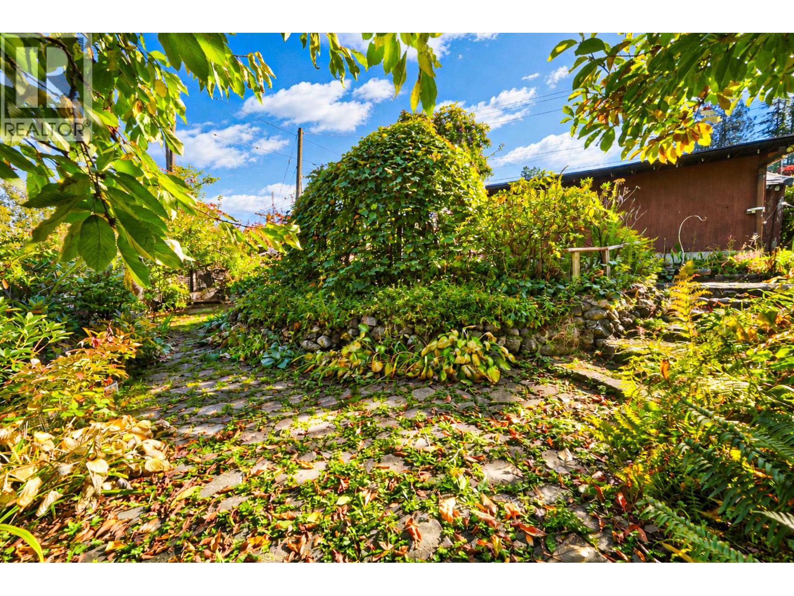 7288 INLET DRIVE