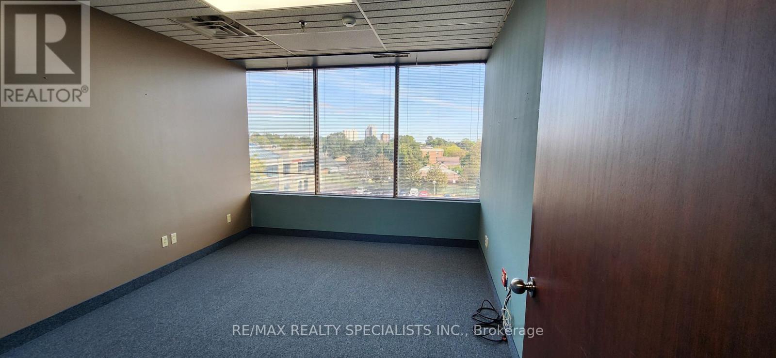 401 - 130 Dundas Street E, Mississauga, Ontario  L4Y 2B8 - Photo 11 - W13824216