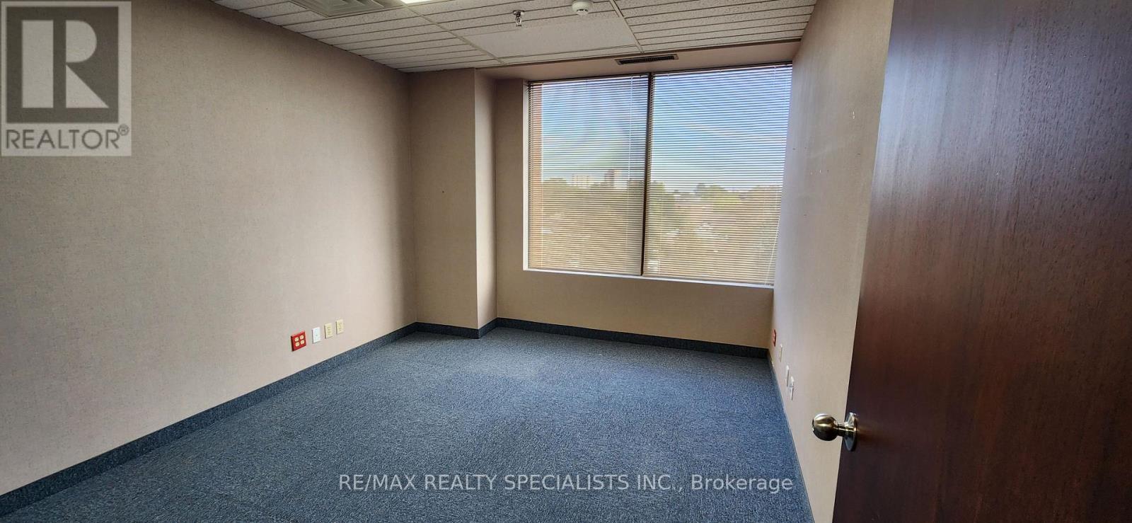 401 - 130 Dundas Street E, Mississauga, Ontario  L4Y 2B8 - Photo 10 - W13824216