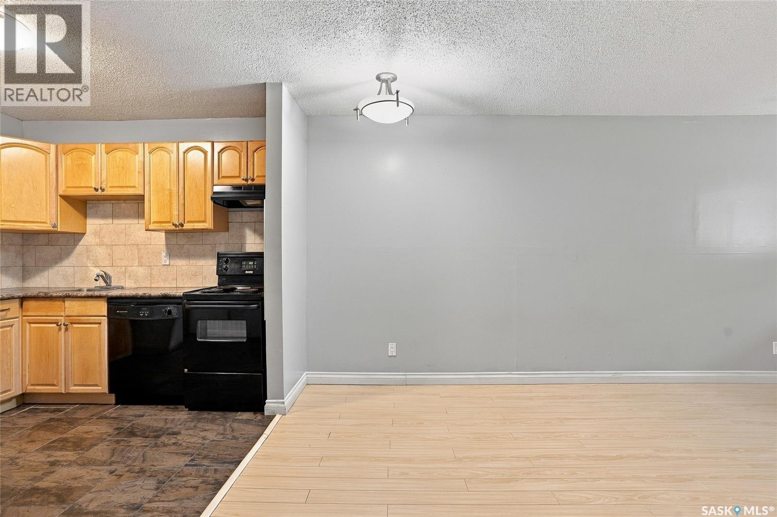 103 522 X Avenue S, Saskatoon, Saskatchewan  S7M 4X9 - Photo 10 - SK051212