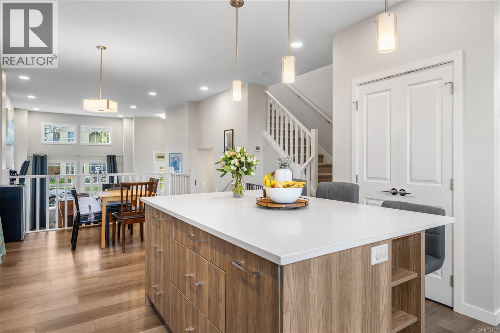 164 Caspian Dr