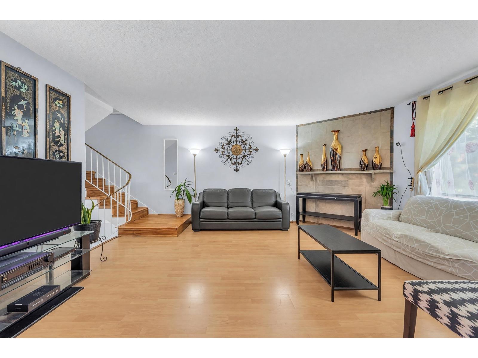 14846 HOLLY PARK LANE