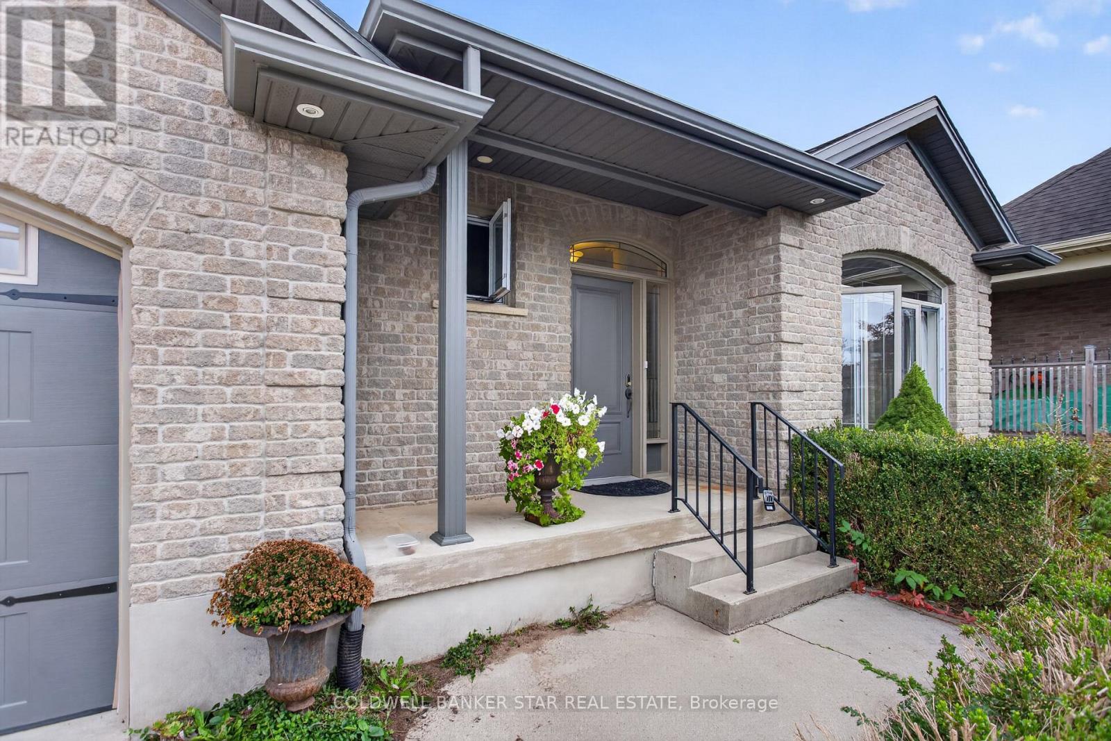 63 Treadwell Street, Aylmer, Ontario N5H 3J5 - Photo 5 - X14083902
