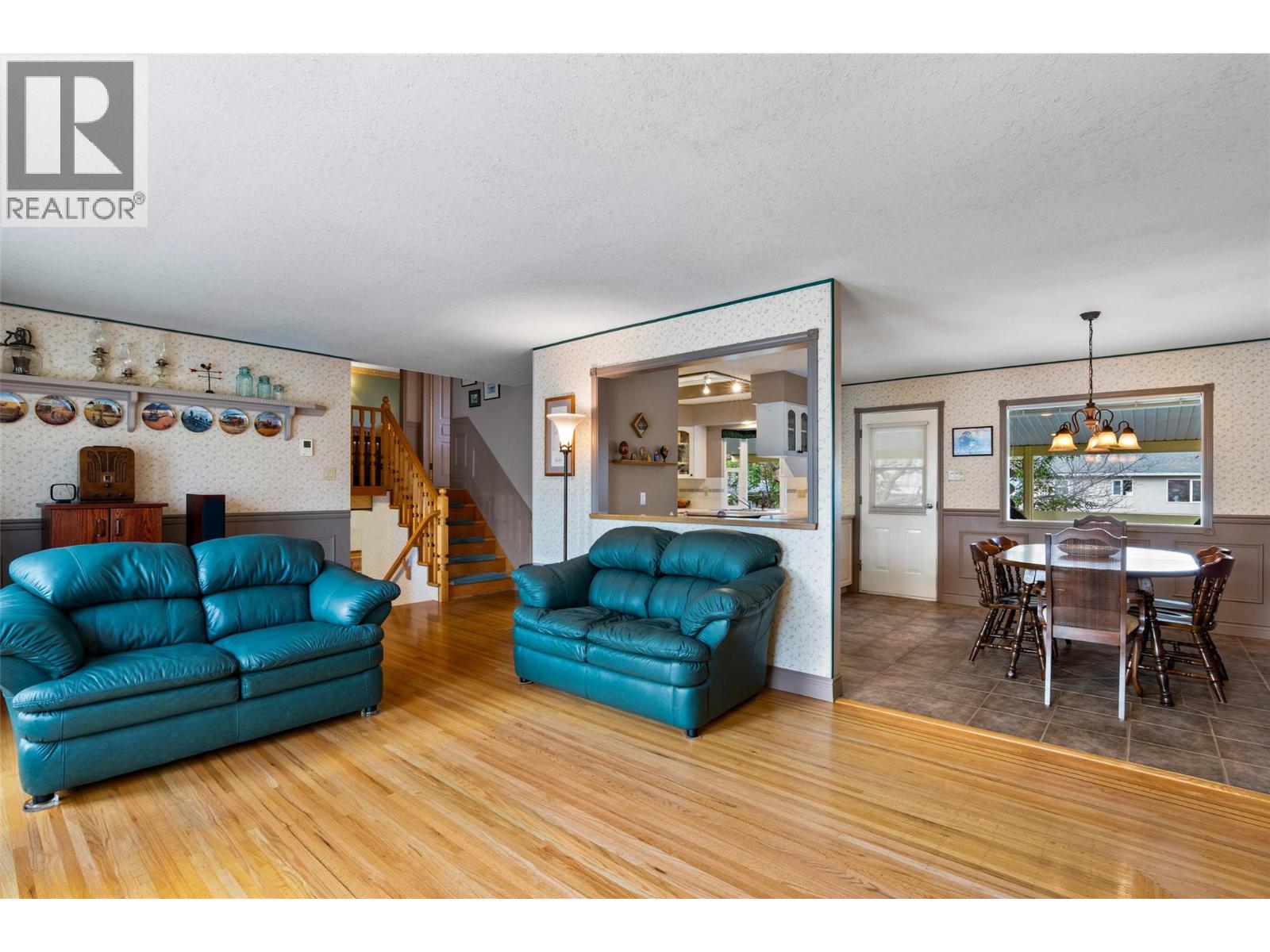 190 Vicars Road, Kamloops, British Columbia  V2C 4N3 - Photo 5 - 10403629