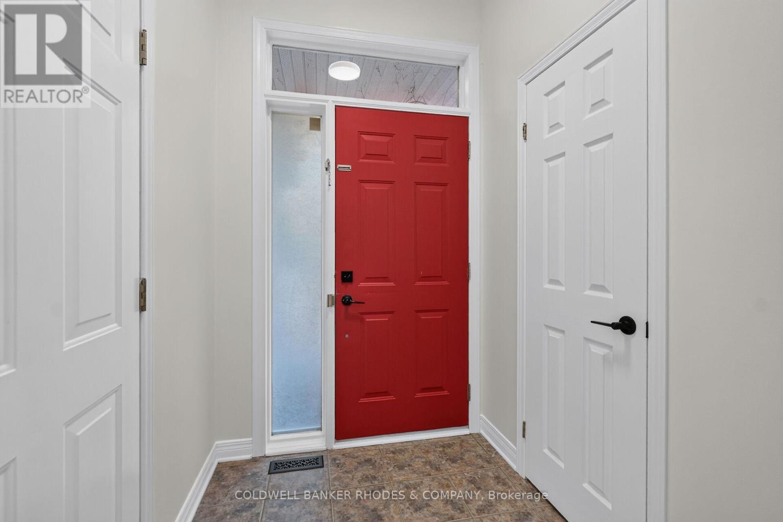 62 Sonata Place, Ottawa, Ontario  K1G 6H2 - Photo 4 - X14083952