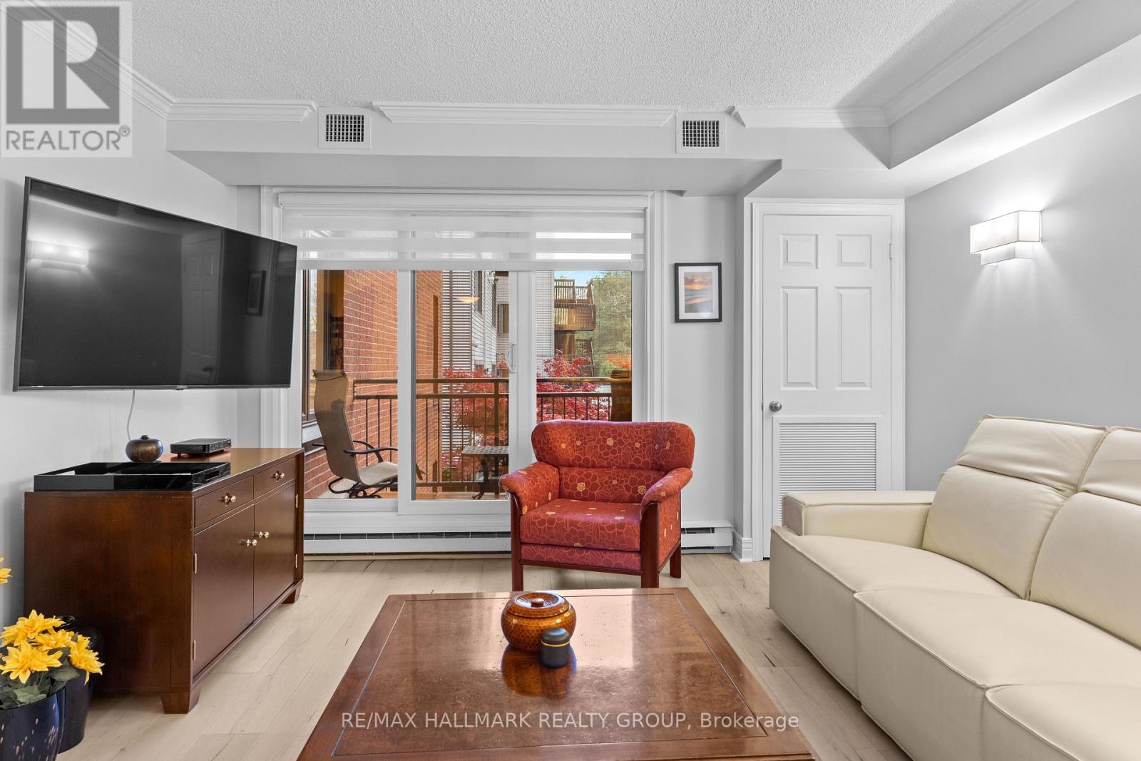 211 - 959 North River Road, Ottawa, Ontario  K1K 3V3 - Photo 8 - X14084046