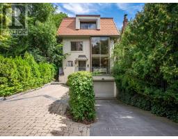 67 WARREN ROAD, Toronto, Ontario