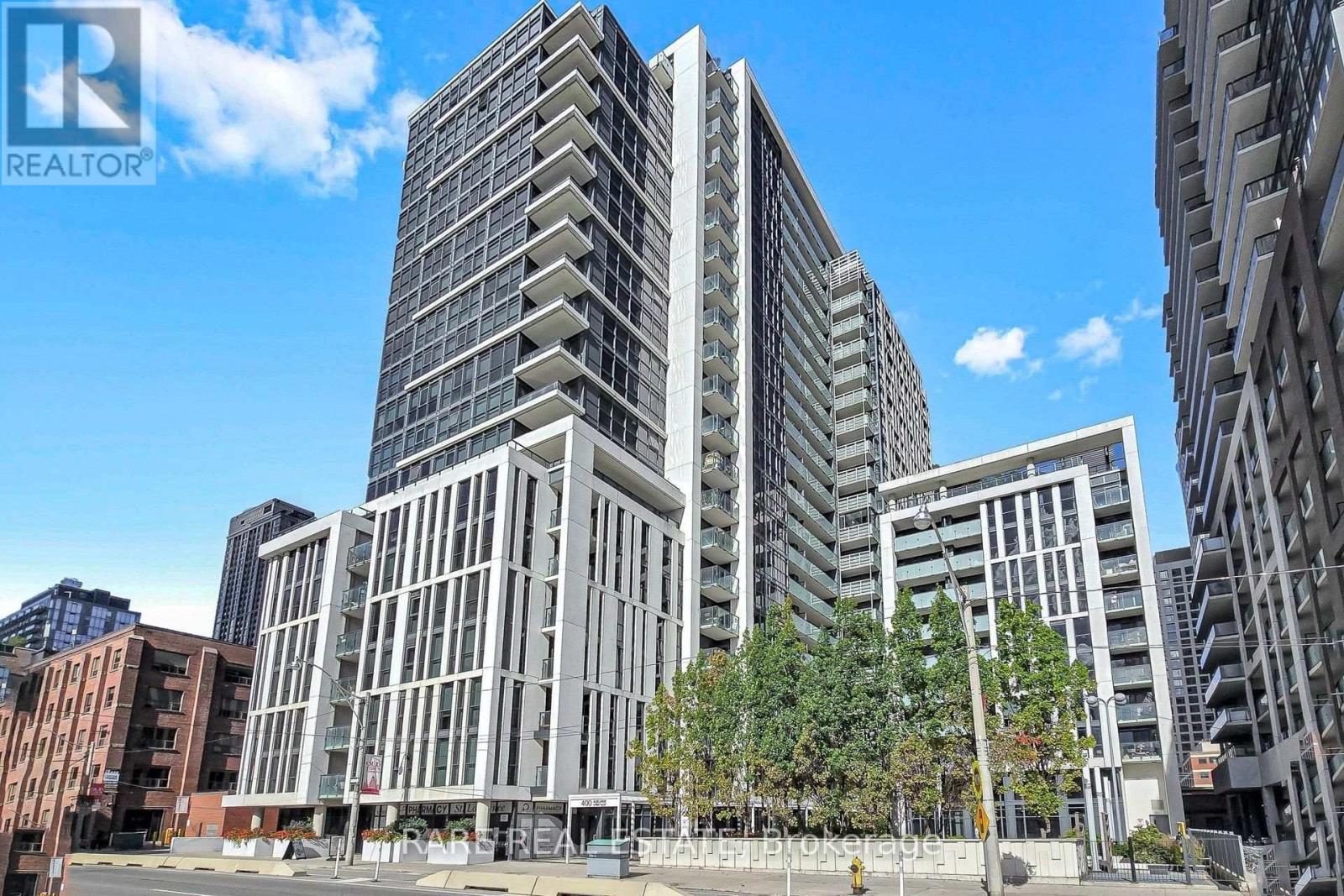 512 - 400 ADELAIDE STREET E, Toronto, Ontario