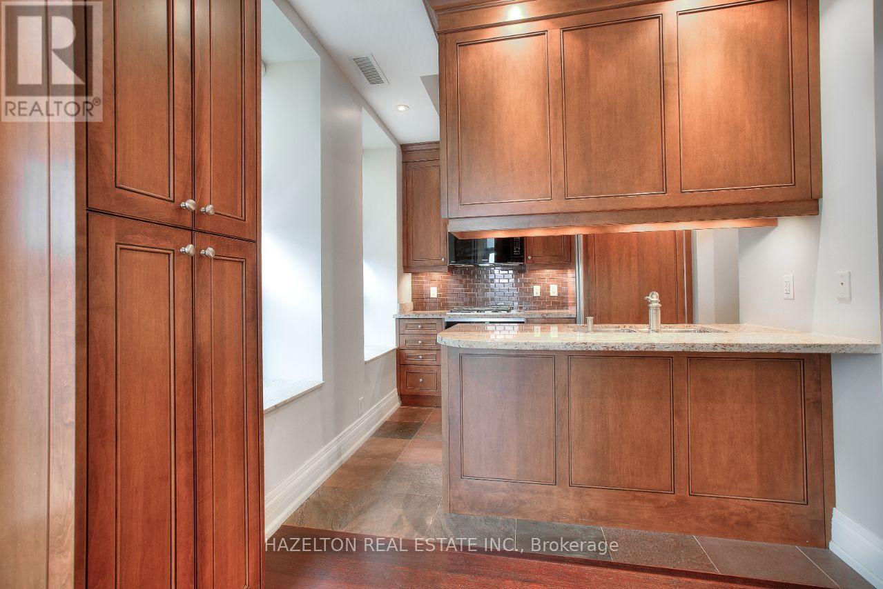 805 - 68 Yorkville Avenue, Toronto, Ontario  M5R 3V7 - Photo 7 - C14084062
