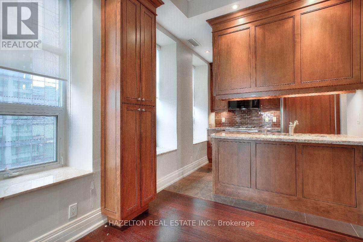 805 - 68 Yorkville Avenue, Toronto, Ontario  M5R 3V7 - Photo 8 - C14084062
