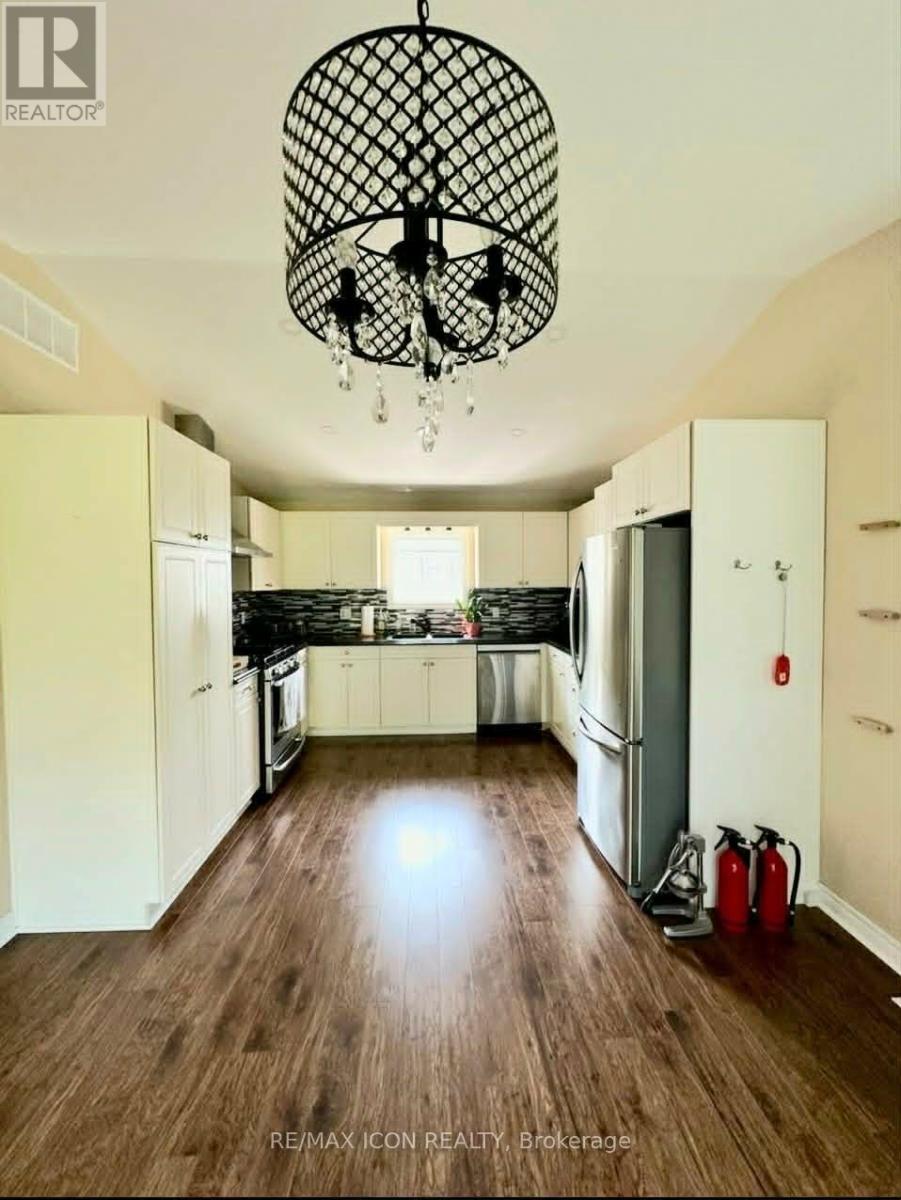201 Biltmore Drive, South Huron, Ontario  N0M 1T0 - Photo 11 - X14034174