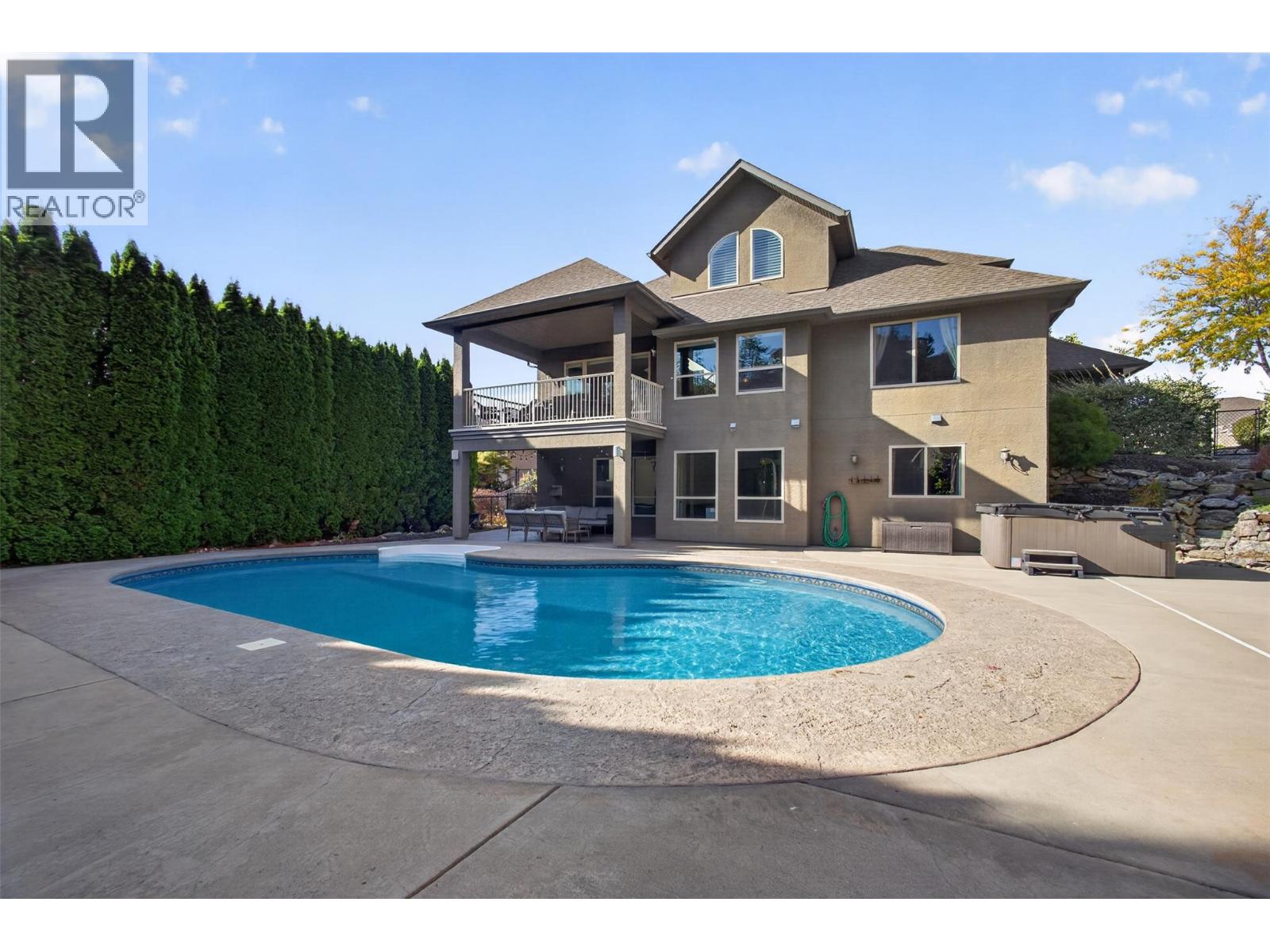 2512 Selkirk Drive
